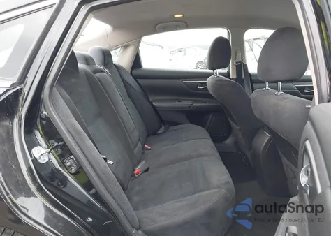 2015 Nissan Altima 2.5/2.5 S/2.5 Sl/2.5 Sv z USA, uszkodzony, nr VIN 1N4AL3AP8FC442434